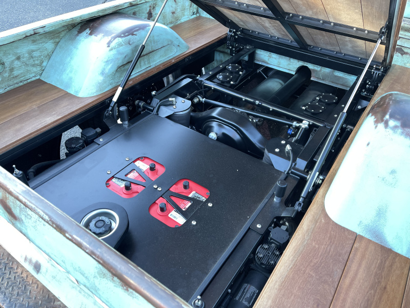 matt-hotch-the-wide-side-GMC-28