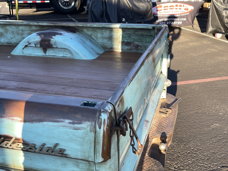 matt-hotch-the-wide-side-GMC-4